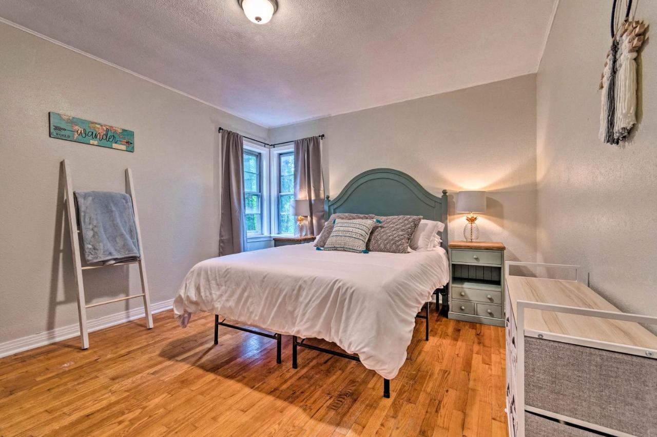 Centrally Located Hot Springs Home With Deck! Kültér fotó
